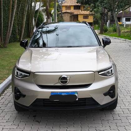 VOLVO XC40 P8 RECHARGE TWIN ELECTRIC ULTIMATE AWD